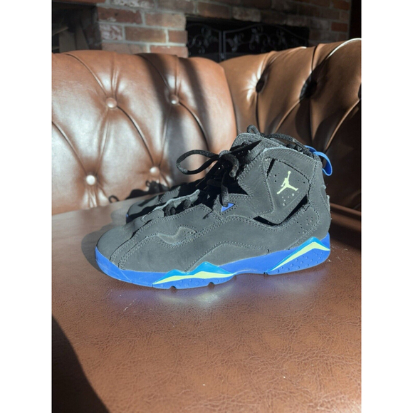Jordan True Flight Basketball Shoes Black Size 3 Youth / 3Y / Size 5 Womens - Picture 1 of 6